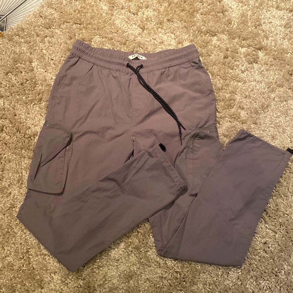 PAC SUN Mens Cargo Pants Gray. Medium
